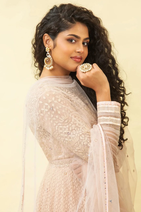 Sakshi Post
