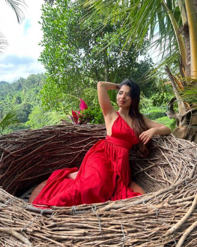 Sakshi Post
