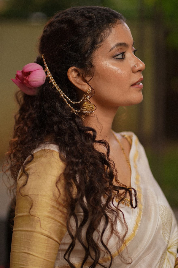 Sakshi Post
