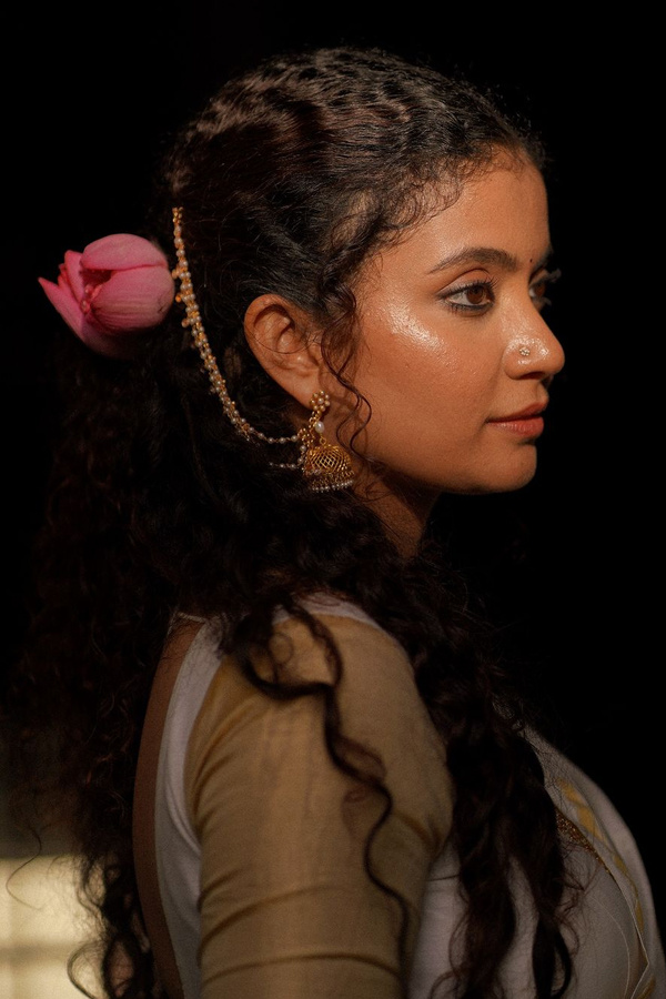 Sakshi Post