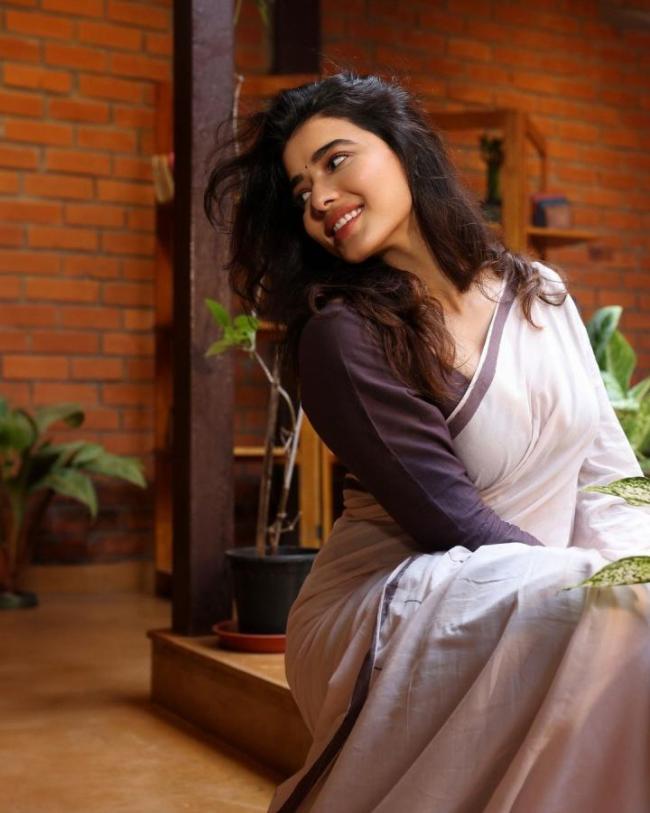 Sakshi Post