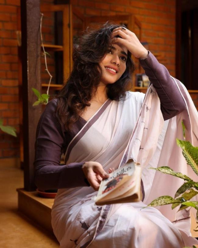 Sakshi Post