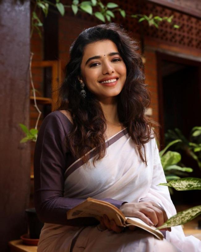 Sakshi Post