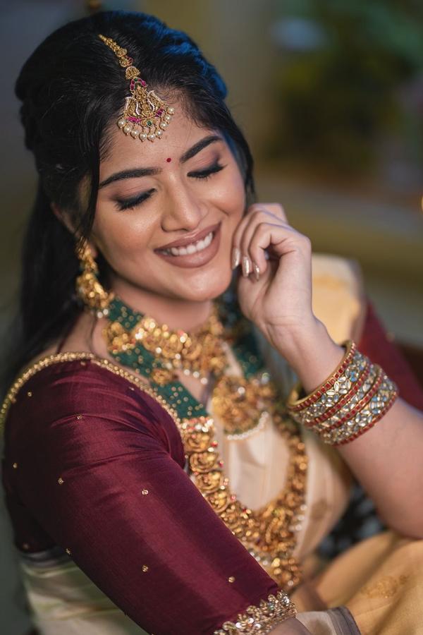 Sakshi Post
