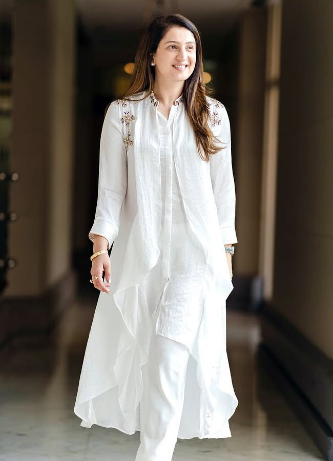 Sakshi Post