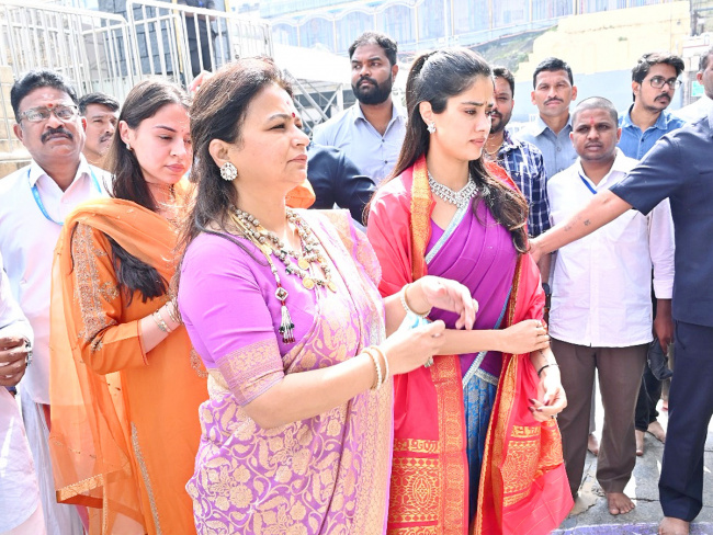Sakshi Post