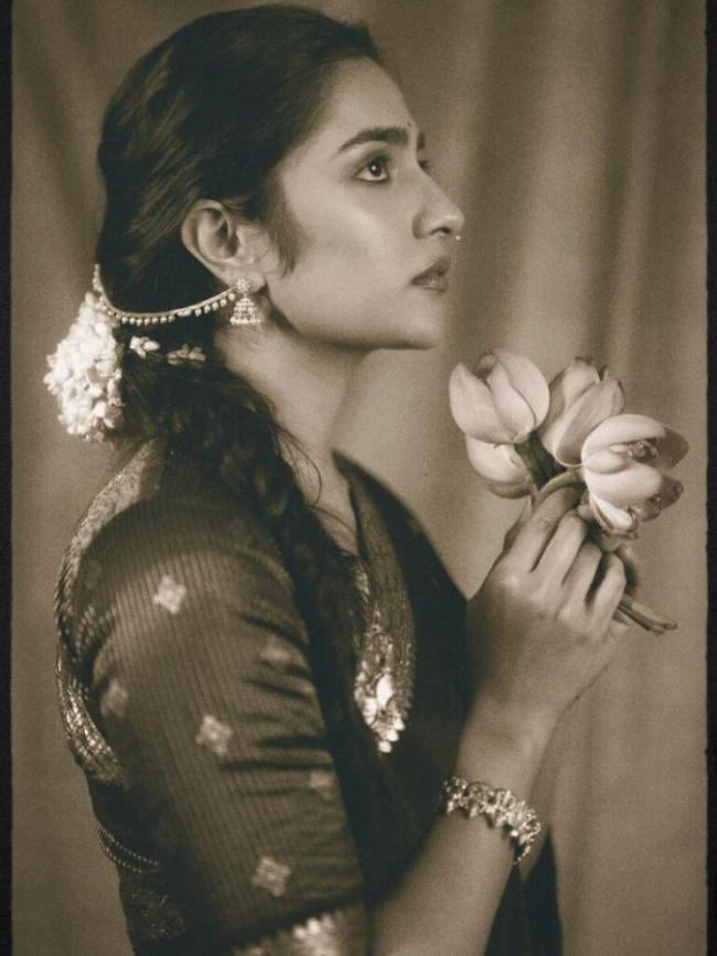 Sakshi Post