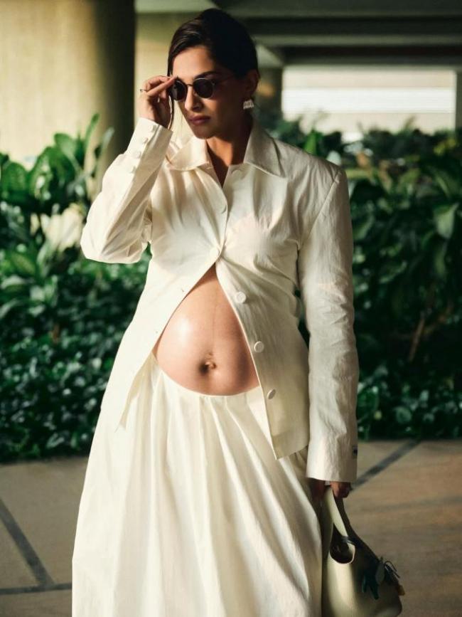 Sakshi Post