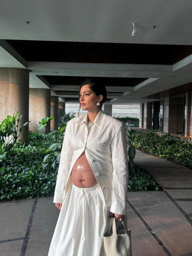 Sakshi Post