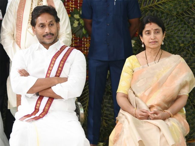 Sakshi Post