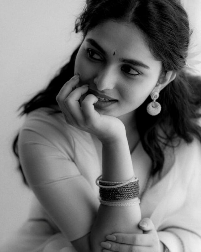 Sakshi Post