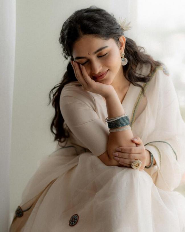 Sakshi Post