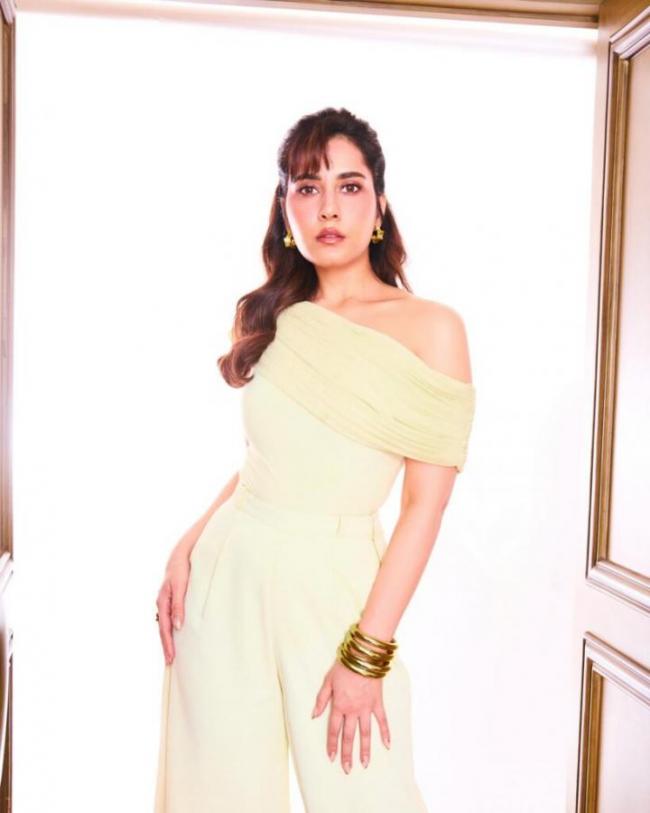 Sakshi Post