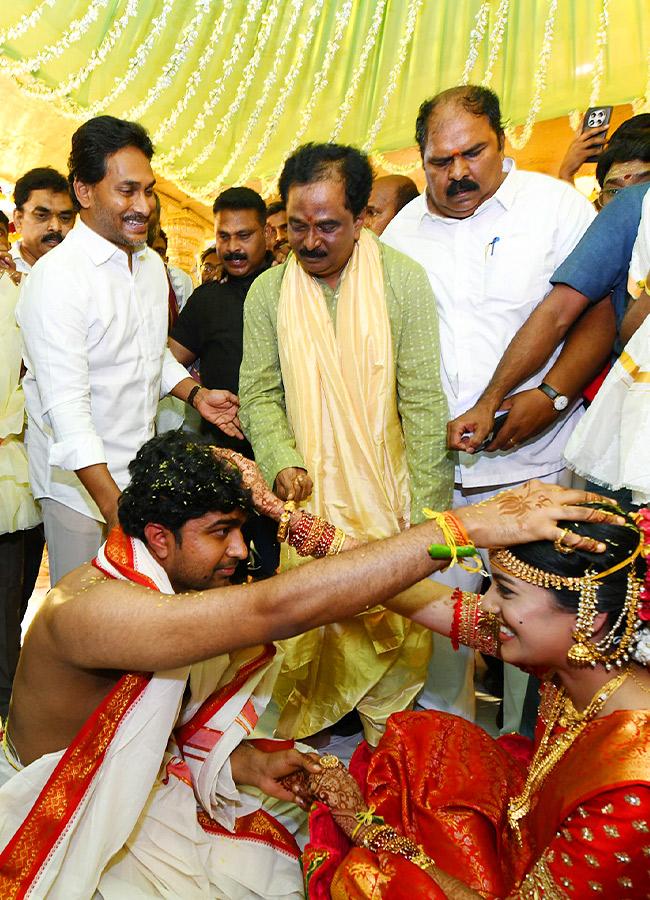 Sakshi Post