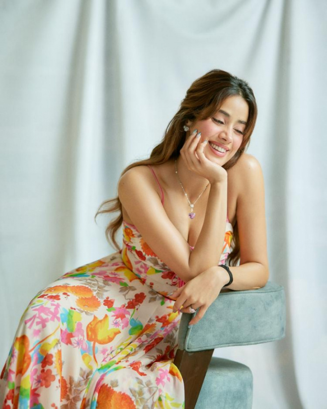 Sakshi Post