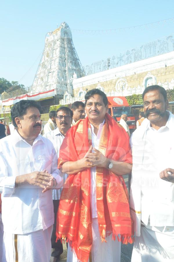 Sakshi Post