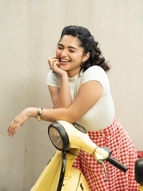 Sakshi Post